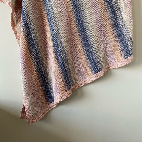 Nwot-Moth Rainbow Cape -> Nwot-Moth Rainbow Cape - Picture 5 of 10